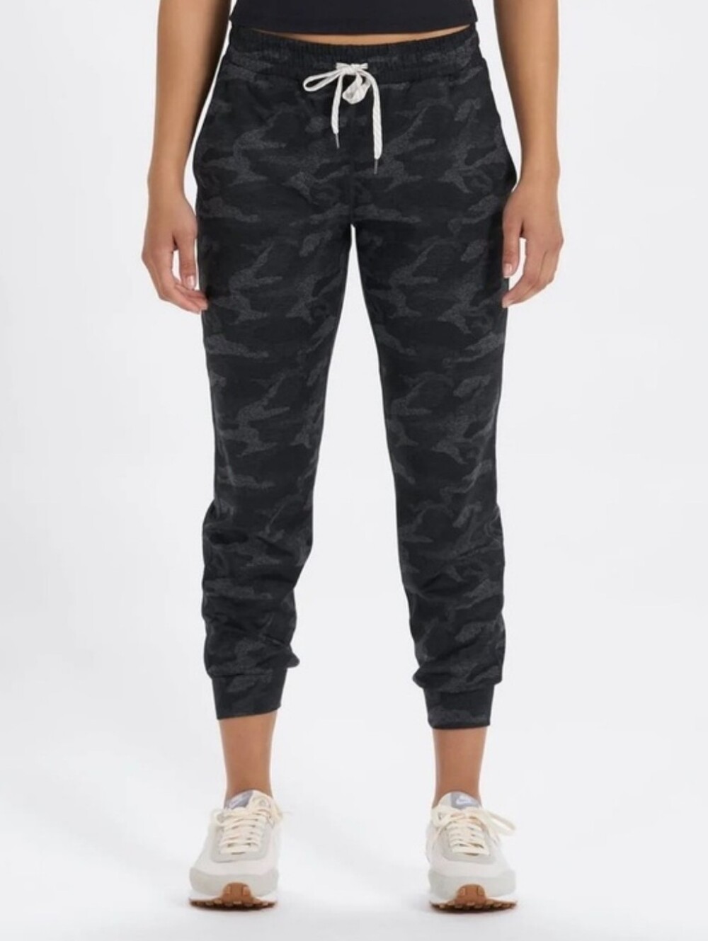 Vuori Performance Jogger Dark Charcoal Camo Size XS